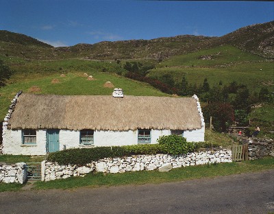 C8 - Connemara Cottage, Tully